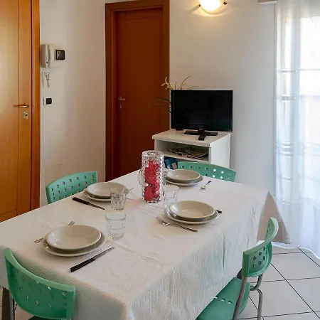Residenza Raggio Apartment Riccione Exterior photo