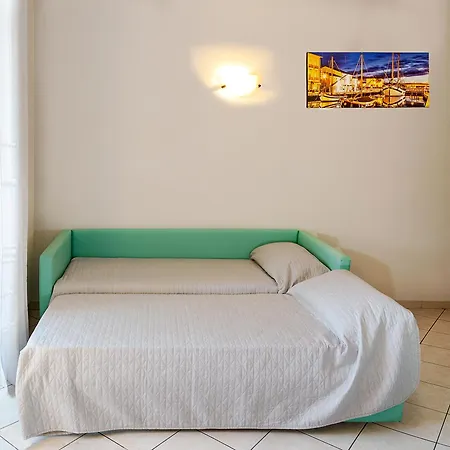 Residenza Raggio Apartment Riccione Exterior photo